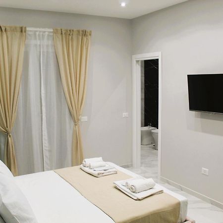 Ilary'S House Pulcinella - Centro Storico Spaccanapoli Ngoại thất bức ảnh